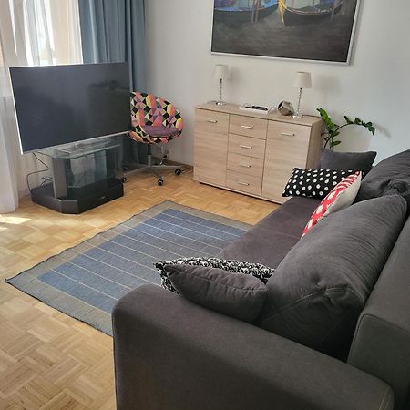 Zielona Wiolinowa Apartment Varşovia Exterior foto